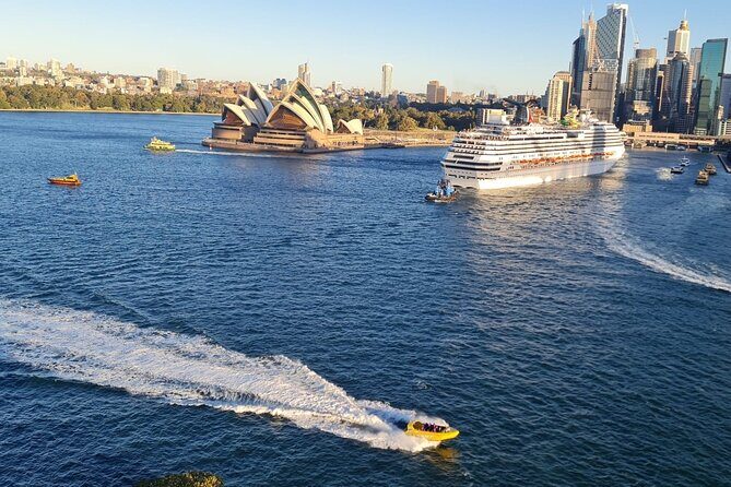 Best Free Tours Sydney! (Claim your FREE GIFT at the end!) - Ending at Sydney Town Hall and Queen Victoria Building