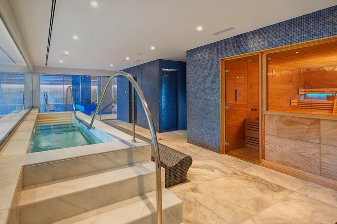 Best Friends Ritual: mini facial + aromatherapy massage + day SPA + glass cava - Who Will Love This Experience?