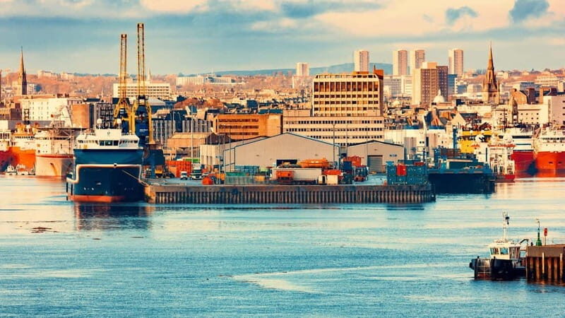 Best of Aberdeen: Private Walking Tour with a Local - A Closer Look at the Itinerary and Experience