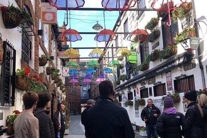 Best of Belfast Walking Tour - Customs House and the Salmon of Knowledge