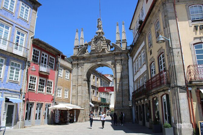 Best of Braga and Guimaraes Day Trip from Porto - Key Points