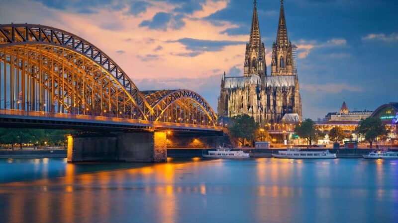 Best of Cologne: Private Walking Tour with a Local - Key Points