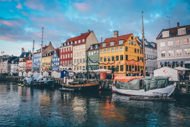 Best of Copenhagen Biking Tour-3 Hours, Small Group max 10 - A Closer Look at the Copenhagen Biking Tour