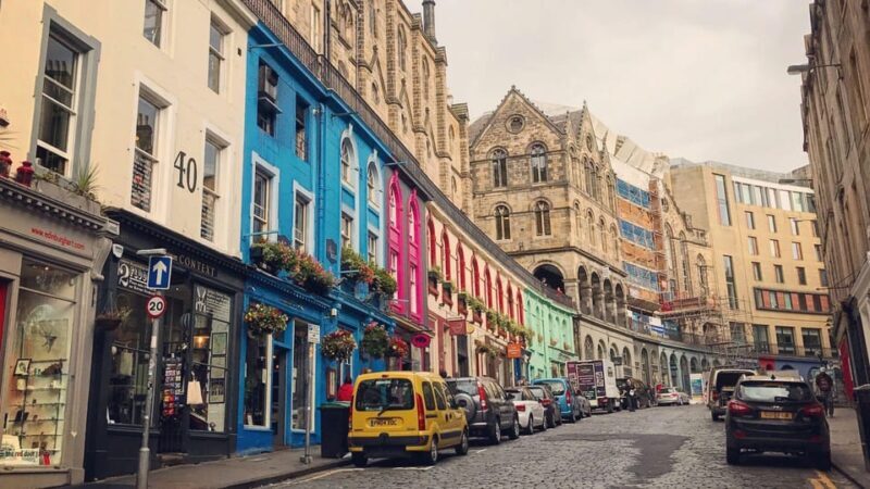 Best of Edinburgh: Private Walking Tour with a Local - A Closer Look at the Tour Experience
