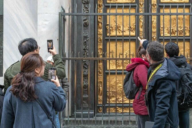Best Of Florence: 2.5 hours Audio Guided Walking Tour with Host - A Deep Dive Into the Florence Walking Tour Experience