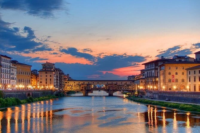 Best of Florence Tour by Night - Key Points