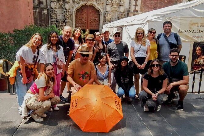Best of Historic Center Tour for First Time Travelers - Engaging First Impressions