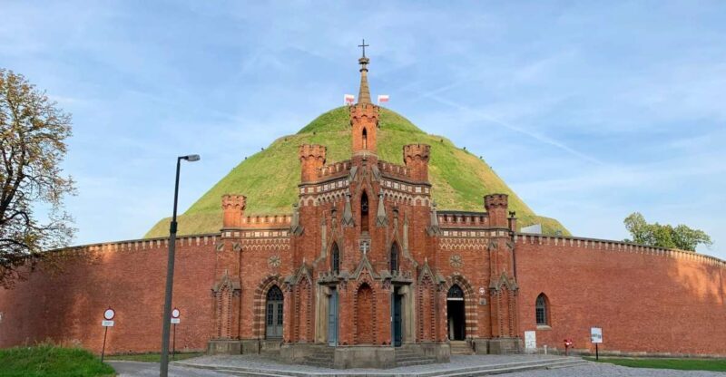 Best of Krakow 1-Day Private Guided Tour with Transport - Exploring Krakow in a Day: What You’ll Experience
