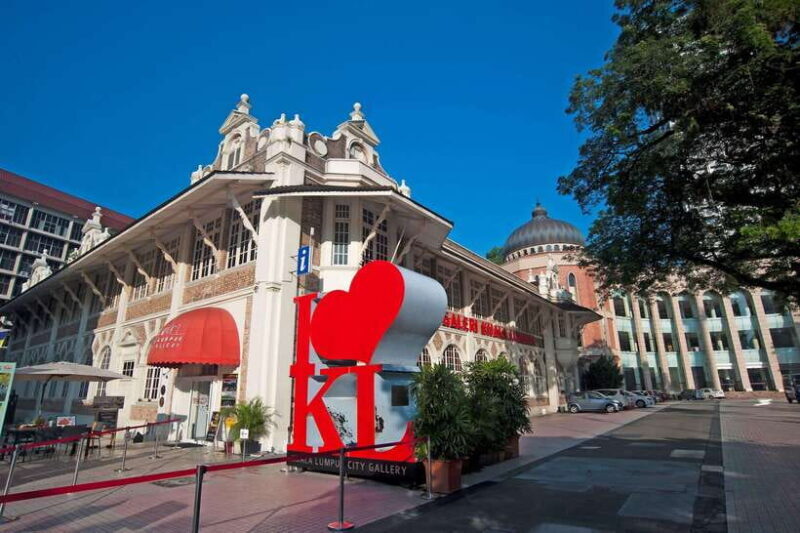 Best of Kuala Lumpur Tour with Twin Tower Entry - Exploring Kuala Lumpur: A Deep Dive into the Tour