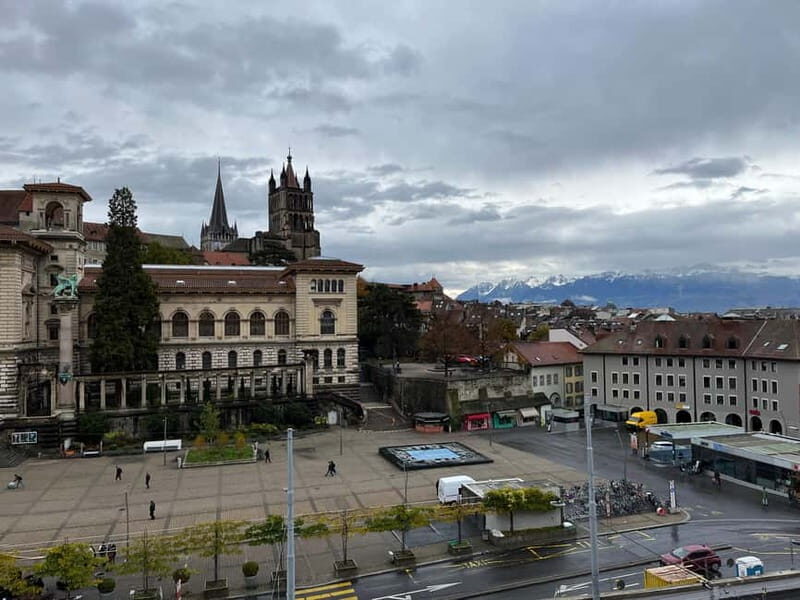 Best of Lausanne : Guided tour with a local guide - What Makes This Tour Stand Out?