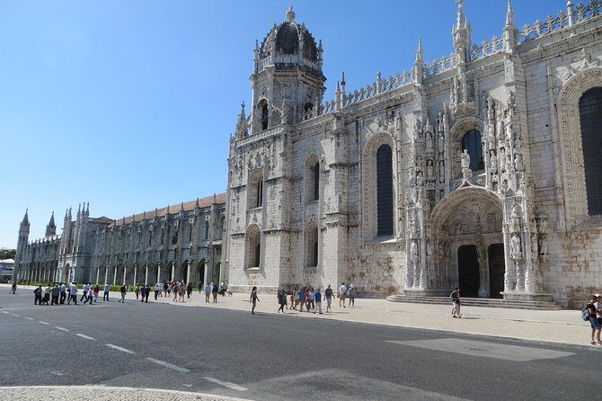 Best of Lisbon By Tuk Tuk - Frequently Asked Questions