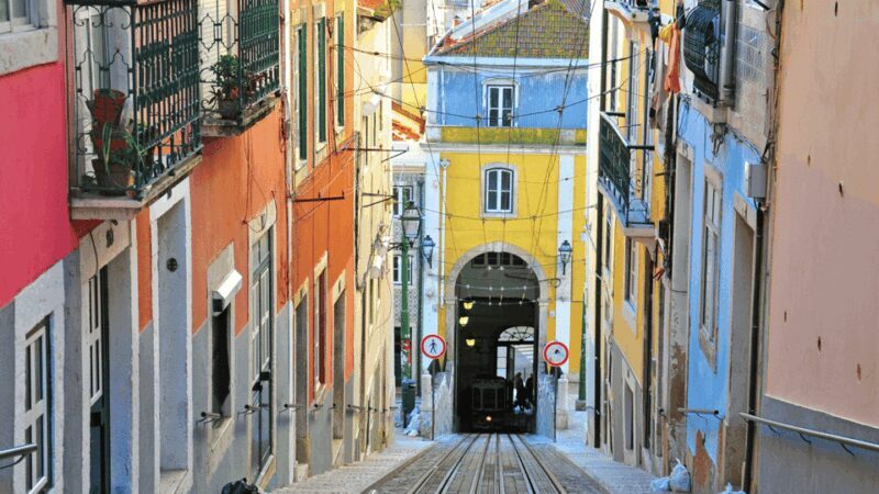 Best of Lisbon: Private Walking Tour with a Local - The Sum Up