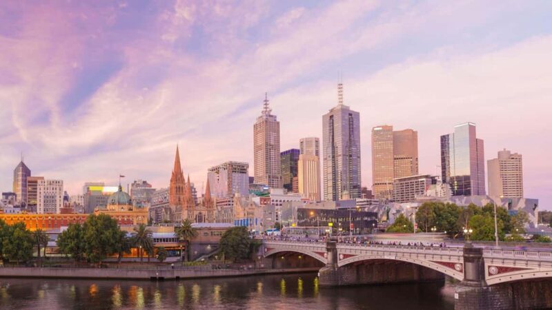 Best of Melbourne: Private Walking Tour with a Local - A Practical Guide to the Best of Melbourne Private Walking Tour