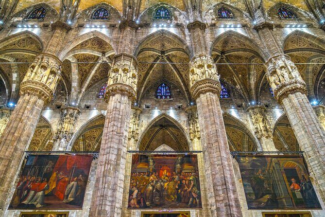 Best of Milan: 3 Icons Tour in 40 Languages + Hop On Hop Off - In-Depth Look at the Milan 3 Icons Tour