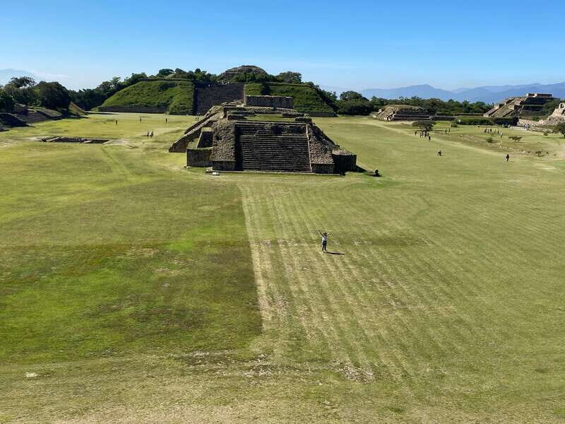 Best of Monte Albán and visit two villages arround - FAQ