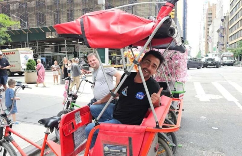 Best of NYC:Top-Rated Sex and the City Hotspots Pedicab Tour - Key Points