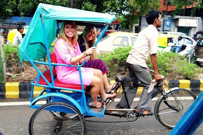 Best Of Old Delhi: 3 Hour Tuk Tuk/Rickshaw Tour - Exploring Old Delhi with a Rickshaw