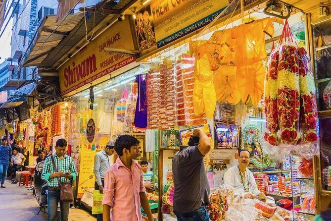 Best Of Old Delhi: 3 Hour Tuk Tuk/Rickshaw Tour - Tasting Local Snacks at Haldiram’s, Chandni Chowk