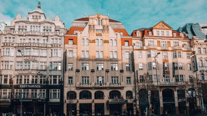 Best of Prague: Private Walking Tour with Local - Authenticity and Local Insights