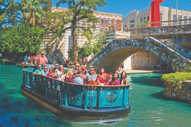 Best of San Antonio Small Group Tour with Boat + Tower + Alamo - Ascending the Tower of the Americas