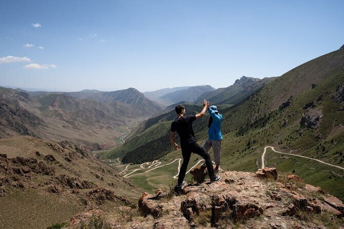 Best of Song Kul and Issyk Kul Lakes in 4 Days - Key Points