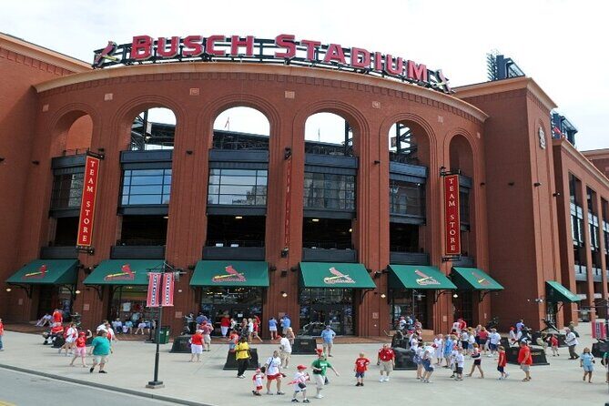 Best of St. Louis Small Group Tour w/St Louis Arch & River Cruise - FAQ