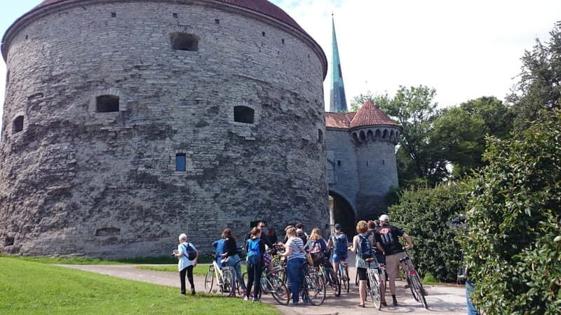 Best of Tallinn 2-Hour Bike Tour - Exploring Tallinn on Two Wheels: A Practical and Authentic Tour