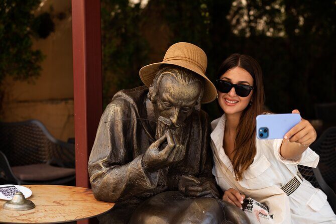 Best of Zagreb! Self-guided Waking tour Sit&Meet Croatian greats! - An Overview of the Experience