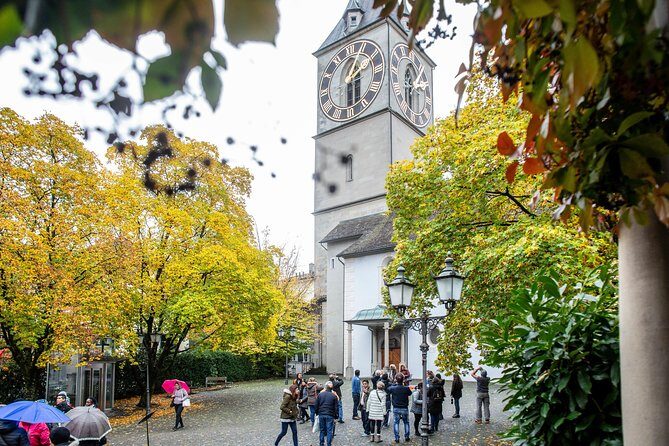 Best of Zurich Tour with Felsenegg Cable Car and Ferry Ride - Detailed Breakdown of the Itinerary