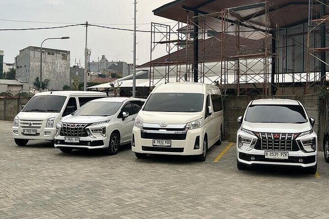 BEST PRICE Private Airport Transfer per CAR with Tax & Insurance (Oneway) - Jakarta Private Airport Transfer: Practical, Comfortable, and Cost-Effective