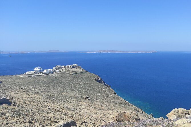 Best private local tour guided in Mykonos - 4 hours! - Key Points