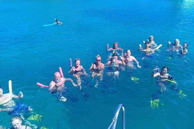 Best Sailing Catamaran, Beach and Snorkel - Cruise Ship Friendly - Who Will Love This Tour?