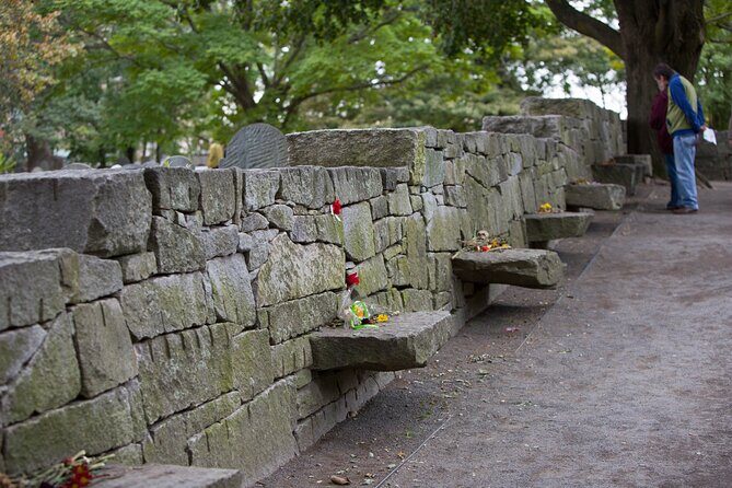 Best Salem Witch Trials Historical Walking Tour - Exploring Salem’s Witch Trials on Foot: A Detailed Look at the Best Walking Tour