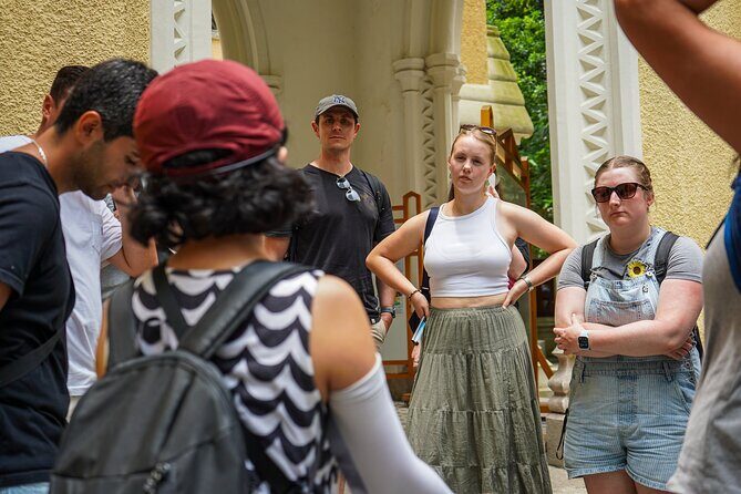 Between Capitalism & Communism: Hong Kong History Tip Based Tour - In-Depth Review of the "Between Capitalism & Communism" Tour