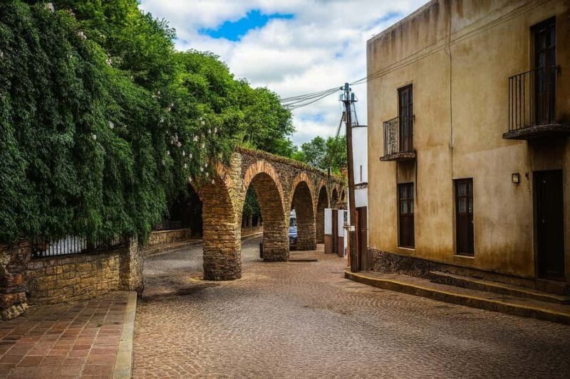 Between haciendas and temples: a tour of the mining heart of Pastita - Exploring Guanajuato’s Mining Roots: A Practical Overview