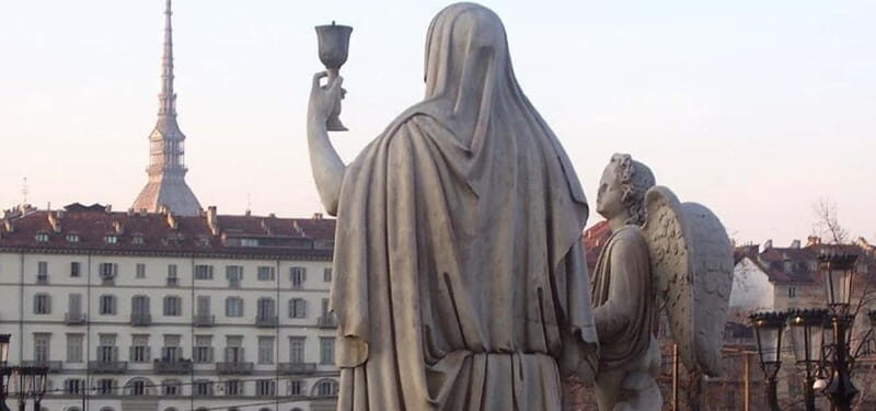 Between Templars and Freemasons - A Journey Between Mystery and Superstition - Between Templars and Freemasons - A Journey Between Mystery and Superstition