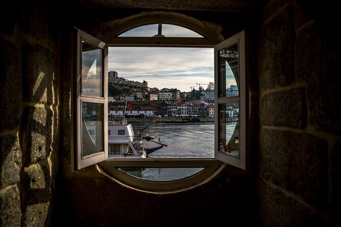 Beyond the Barrel: From Decadent to Down-home in the Heart of Porto - Who Will Love This Tour?