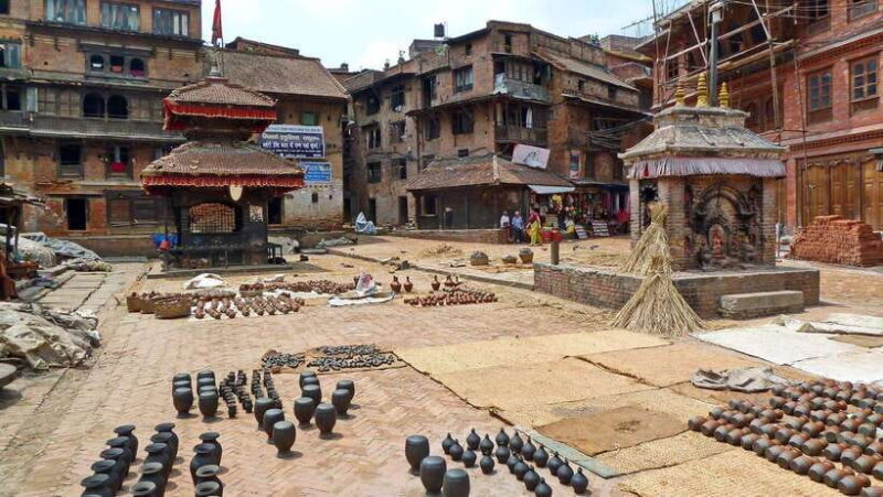 Bhaktapur: Pottery and Craft Tour with Hands-On Experience - Bhaktapur: Pottery and Craft Tour with Hands-On Experience