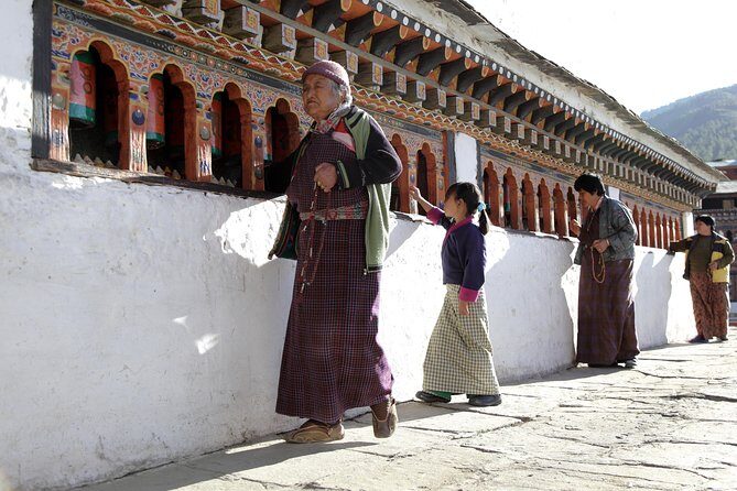 Bhutan Spiritual & Wellness Tour Package With Monastic Stay - Day-by-Day Breakdown