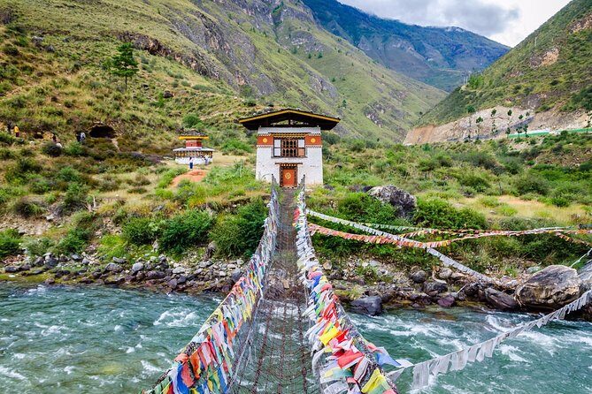 Bhutan Tour- 4 DAYS 3 NIGHTS - An In-Depth Look at the Bhutan Experience