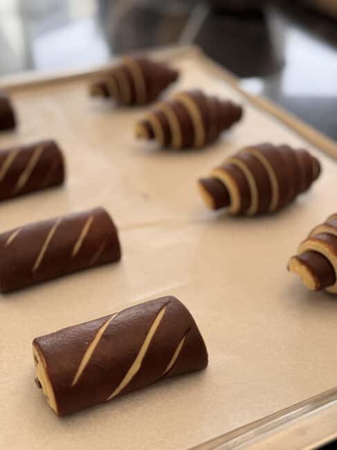 Bi Colour Croissant Baking Class in Paris by a Pastry Chef - Frequently Asked Questions