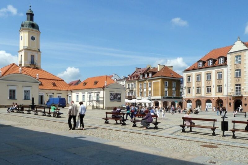 Bialystok Old Town Highlights Private Walking Tour - Exploring Bialystok’s Old Town: A Closer Look