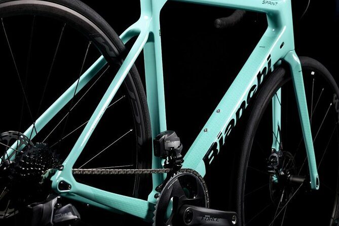 Bianchi Sprint Disc - The Bikes: Performance and Comfort