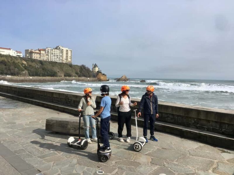 Biarritz happiness: Guided tour by Segway/e-bike + Pala - Exploring Biarritz with a Unique Twist: Segway, E-bike, and Pelota