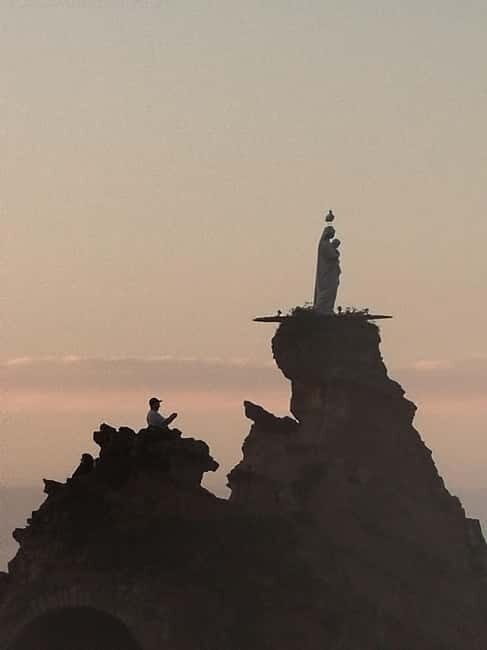 Biarritz: Walking Tour with a true native Basque ! - FAQ
