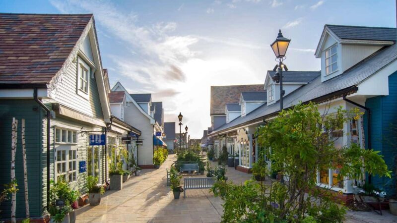 Bicester Village Shopping Trip from London with VIP Discount - What the Reviews Say About the Experience