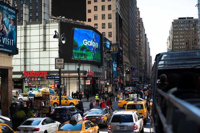 Big Bus NYC: Hop-On Hop-Off Sightseeing Tour by Open-top Bus - Analyzing the Value