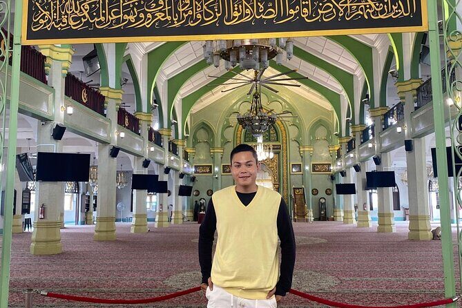 Big Bus Van Singapore City Tour 4 Hours ( Max 8 people) - Summary: Who Will Love This Tour?