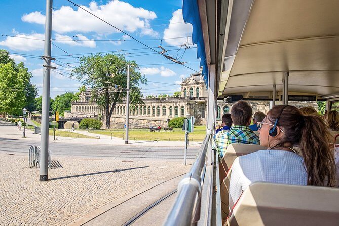 Big city tour hop on hop off 22 stops - In-Depth Review of the Dresden Hop-On Hop-Off Tour
