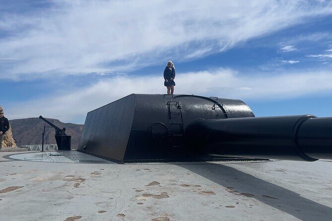 BIG GUNS "Bateria de Castillitos" JEEP WRANGLER (4 Hrs Max 4 PPL) - Who Would Love This Tour?